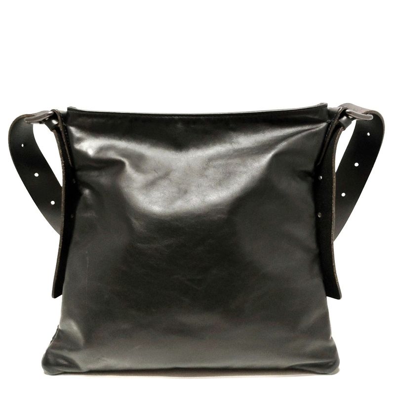Bottega Veneta Shoulder Bag Intrecciato Black Leather