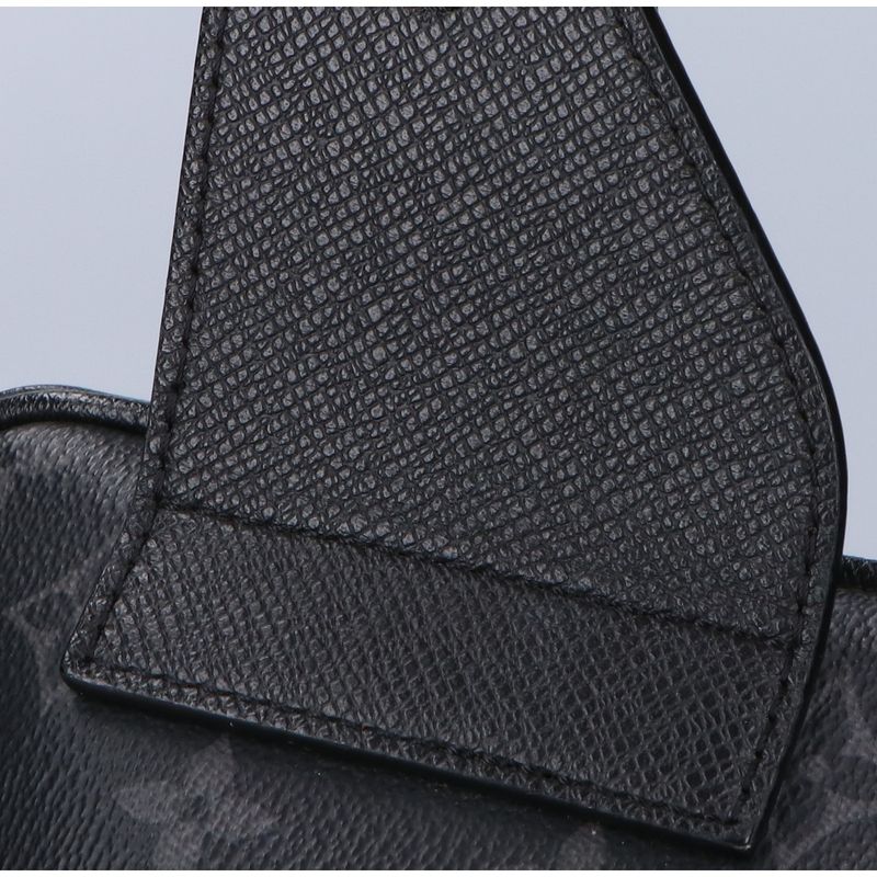 Louis Vuitton M30245 19 Years Taiga Llama Bum Bag Outdoor