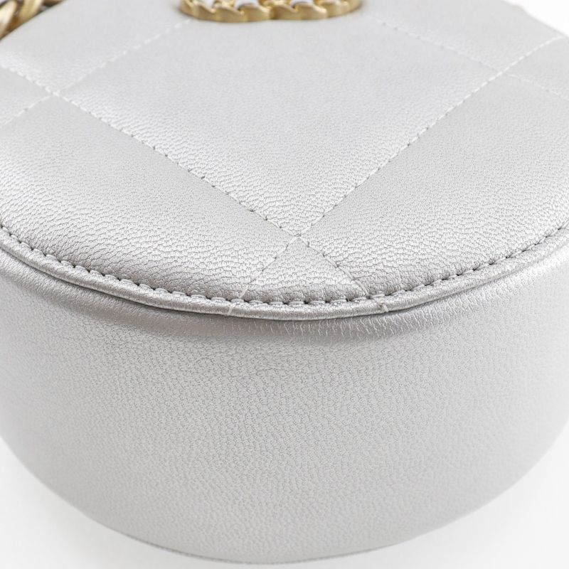 Chanel 19 Chain Clutch Ap0945 Calf Silver Ladies Shoulder Bag
