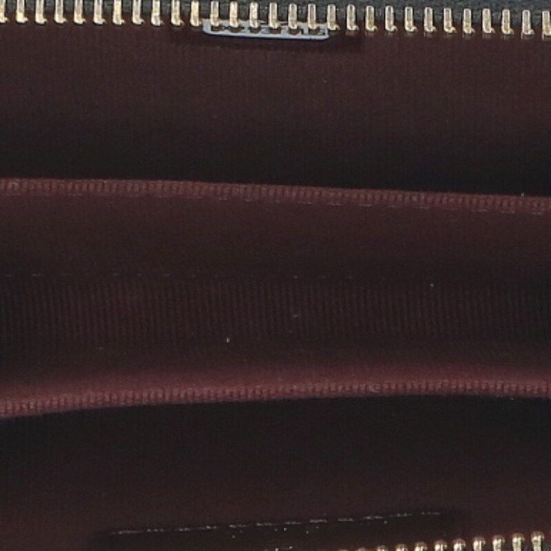 Chanel Coco Mark Round Zip Coin Case Women