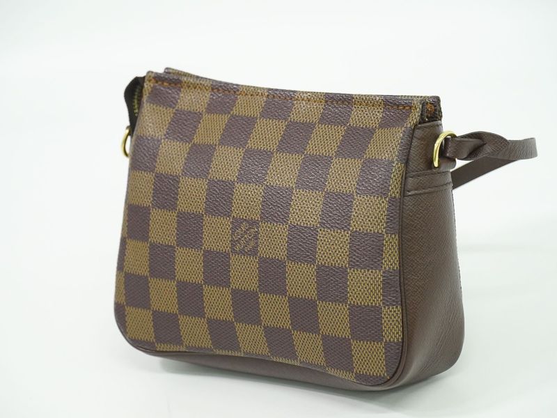 Authentic Louis Vuitton LV Trousse Makeup Damier Ebène Accessory Pouch Handbag
