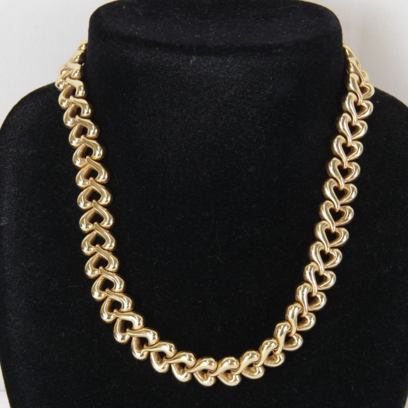 18K Van Cleef & Arpels Heart Link Choker Necklace With Certificate Of