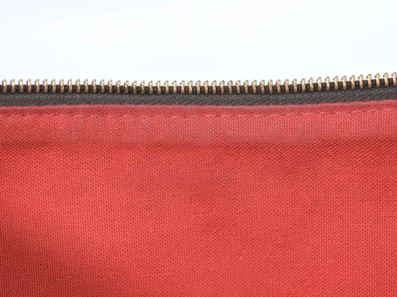 Authentic Louis Vuitton LV Bloomsbury GM Damier Ebène Shoulder Bag Pochette