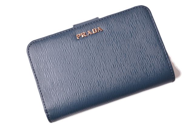 Unused Prada Fold Over Wallet 1ml225 Vitello MOVE Blue