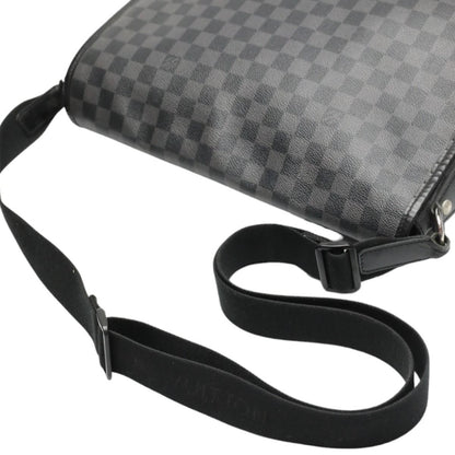 Louis Vuitton Damier Graphite Shoulder Bag Daniel GM