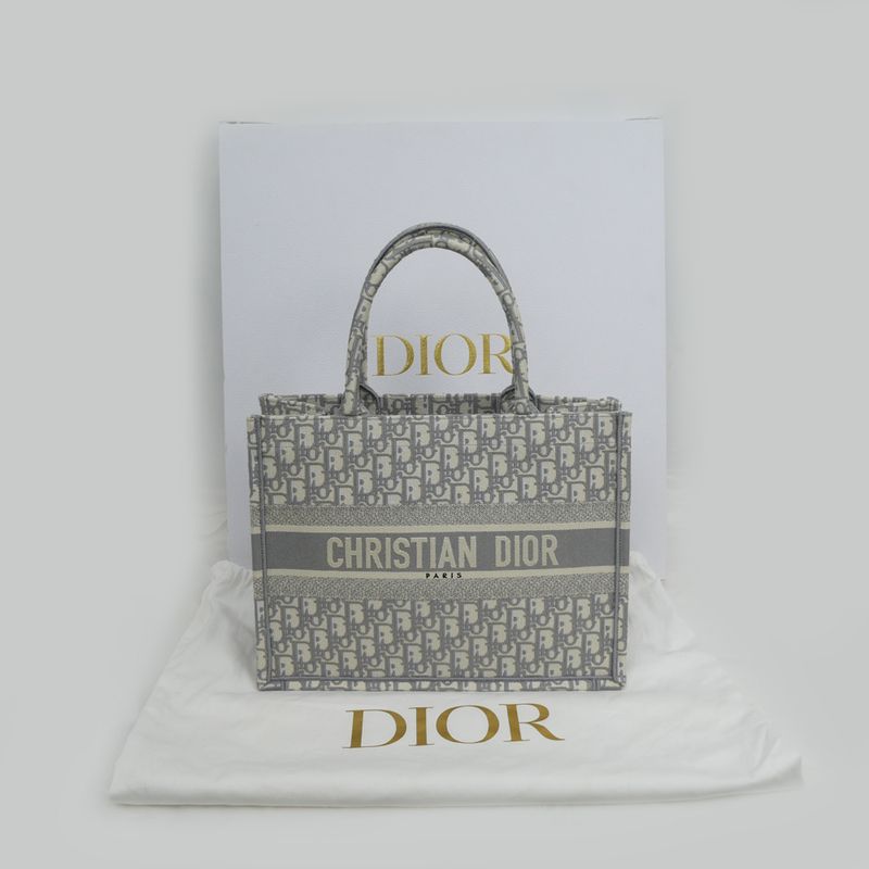 Christian Dior Mille Fleur Book Tote Mini S5475zwrf Floral Embroidery