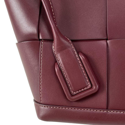 Bottega Veneta Shoulder Bag Small The Arco Bordeaux Lambskin