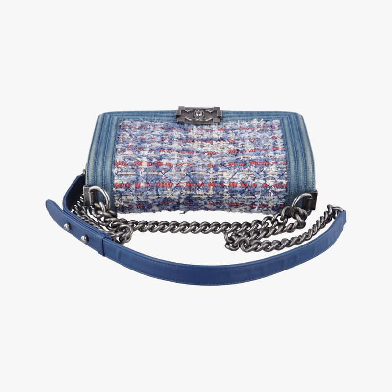 Chanel Boy Chanel Blue And Multicolor Denim A67086 19106227
