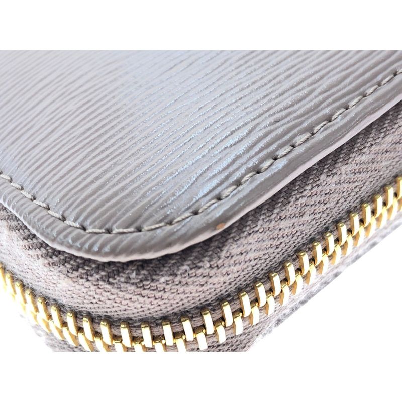 Prada Round Long Wallet Saffiano 1ml506 Beige