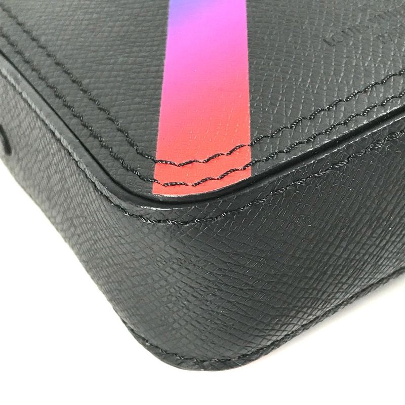 Louis Vuitton Shoulder Bag Danube Messenger M30332 Taiga Leather Black