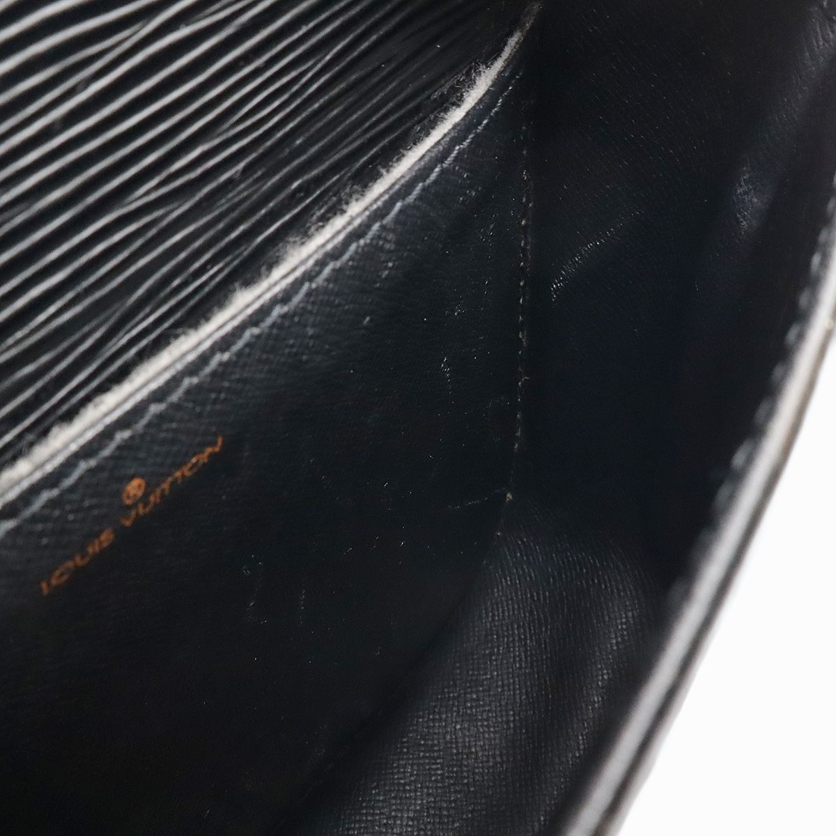 Louis Vuitton Epi Mini Saint-cloud Shoulder Bag Pochette Crossbody Leather Noir