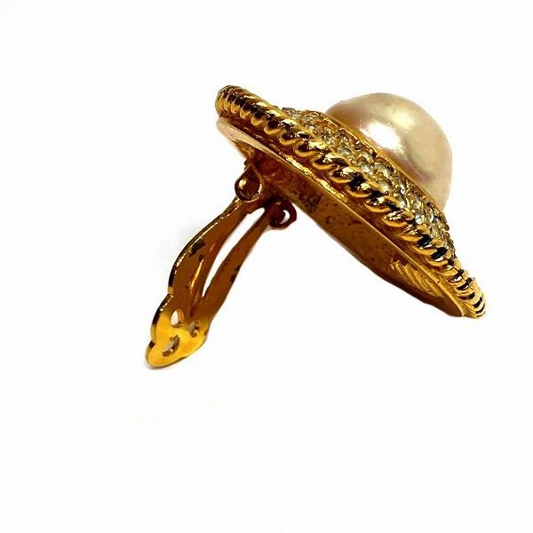 Chanel Faux Pearl Rhinestone Gold Branded Accessories Earrings Ladies