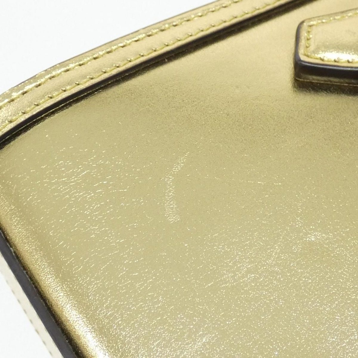 Gucci Diana Bag Handbag Gold — view 5