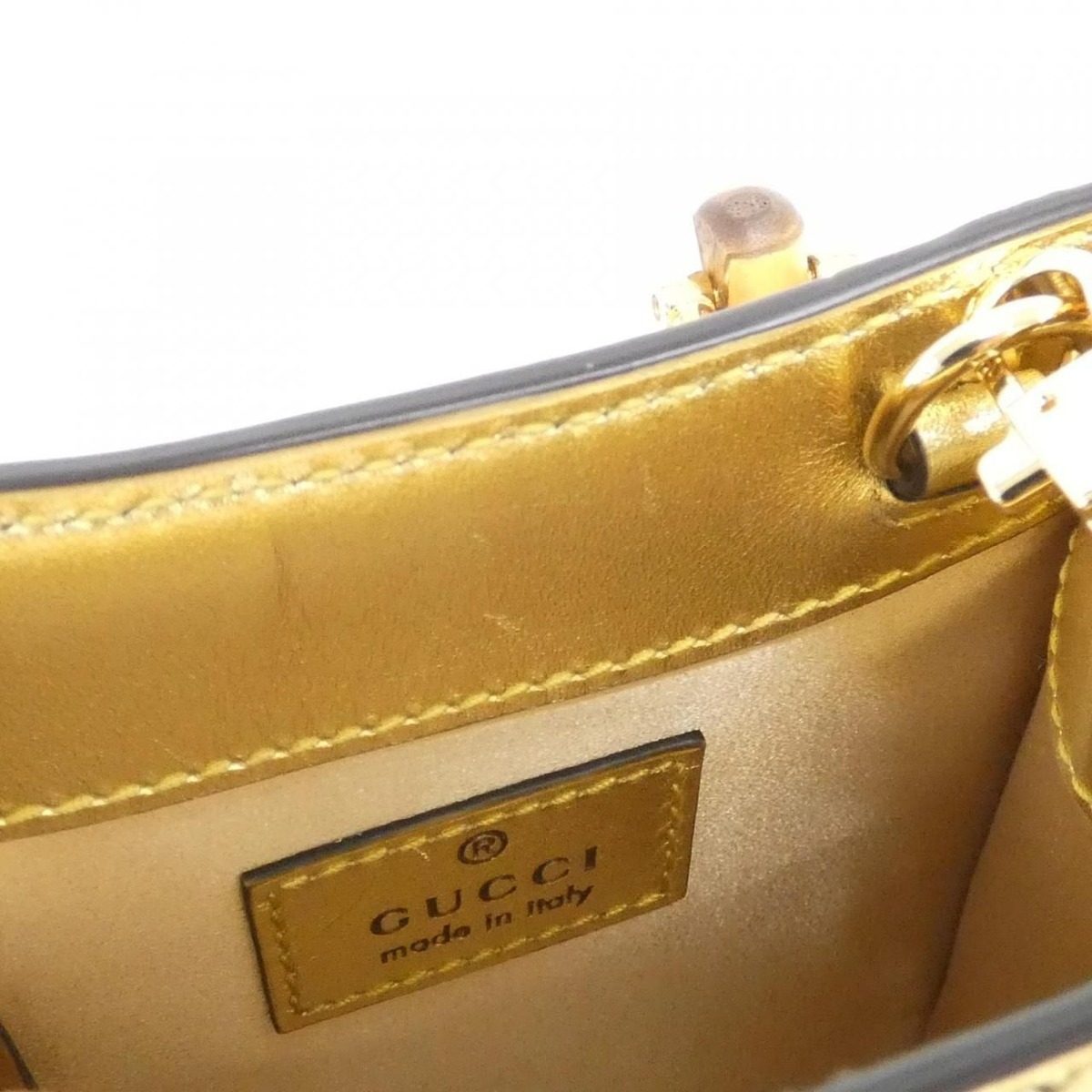 Gucci Diana Bag Handbag Gold — view 9