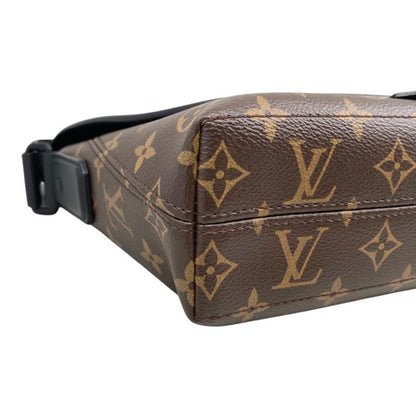Louis Vuitton Shoulder Bag Magnetic Messenger M45557 Monogram Macassar Louis