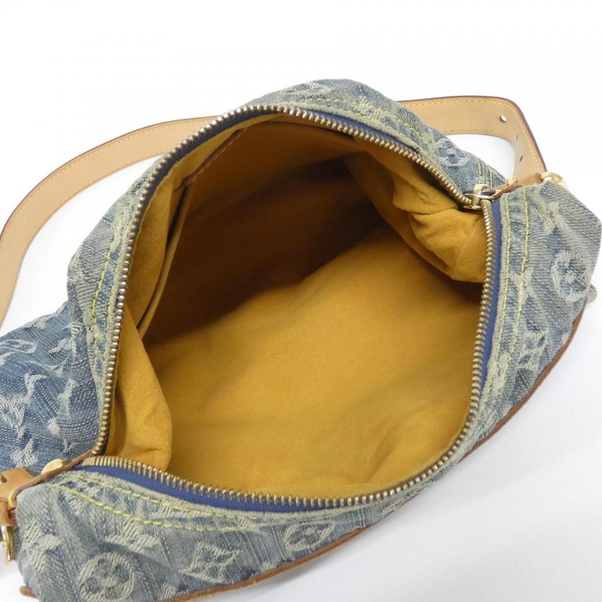 Louis Vuitton Monogram Denim Baggy PM Shoulder Bag — view 10