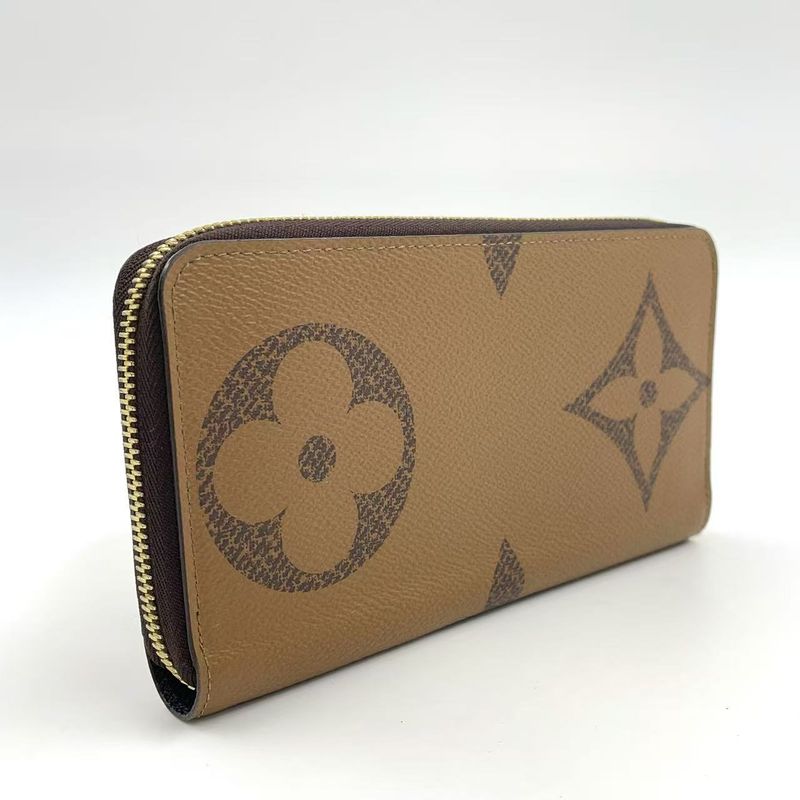 Louis Vuitton Zippy Wallet Monogram Giant Monogram Giant RFID Reactive Leather