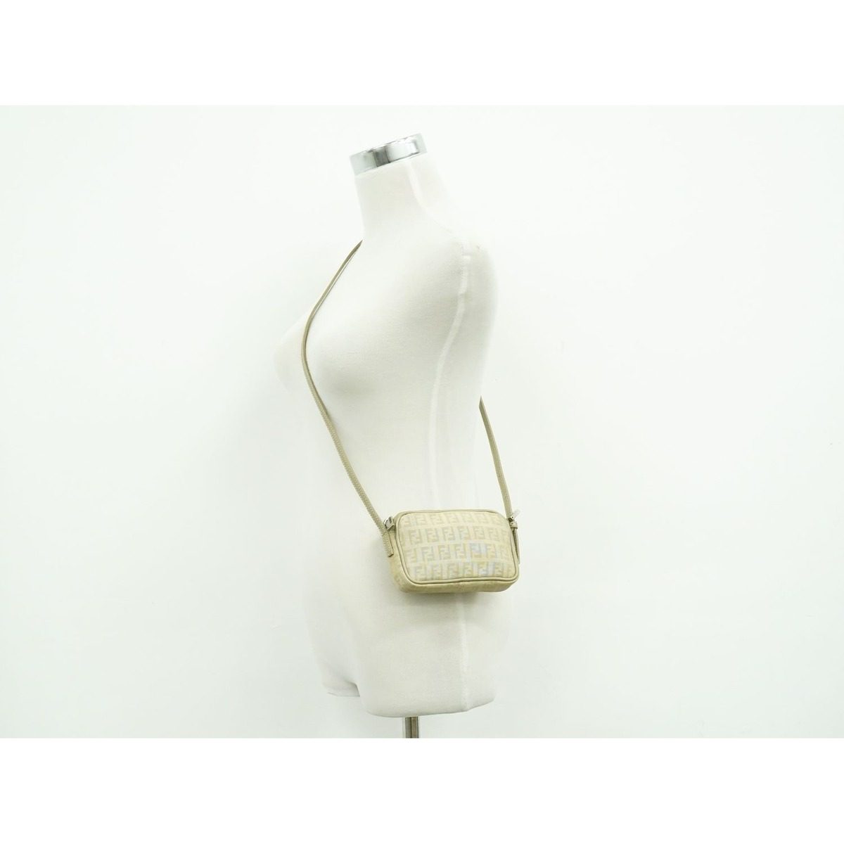 Fendi Zucchino Shoulder Bag Canvas Beige — view 6