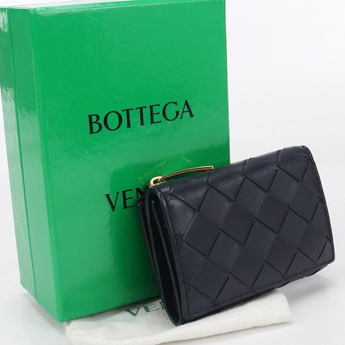 Bottega Veneta Intrecciato Trifold Wallet Leather
