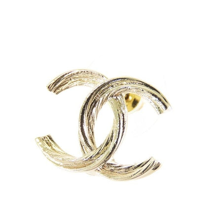 Chanel CC Logo Stud Earrings Gold Metal — view 7