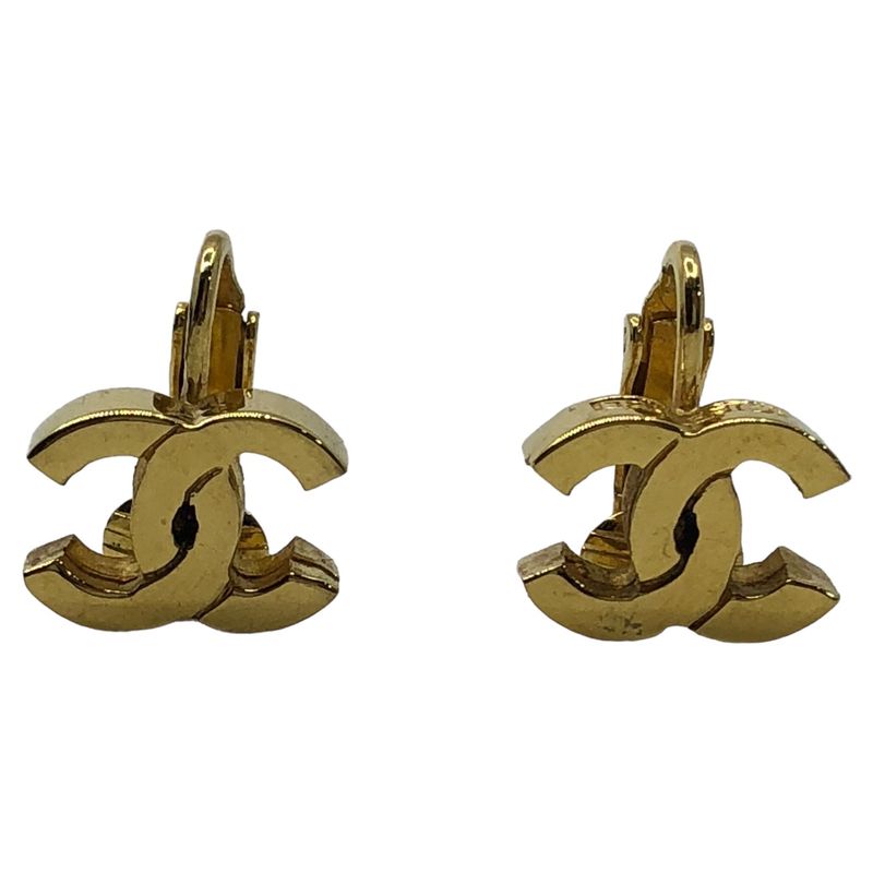 Chanel 70's Coco Mark Gold Earrings Coco Mark Gold Earrings Gold Engraved 233