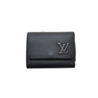 Louis Vuitton LV Aerogram Portefeuille Pilot Compact Leather Trifold Wallet