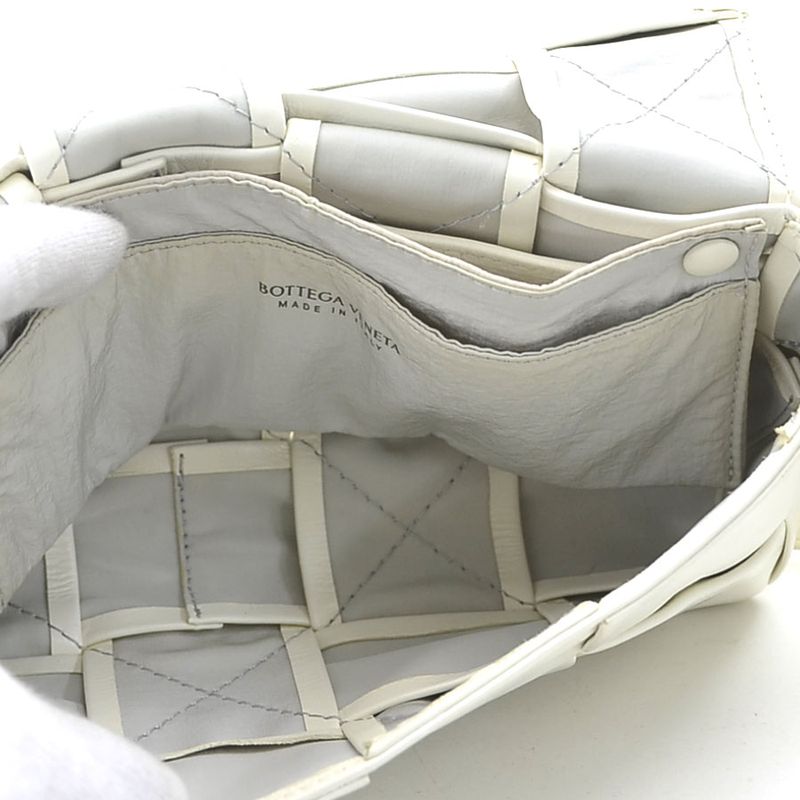 Bottega Veneta Body Bag Waist Bag Cassette