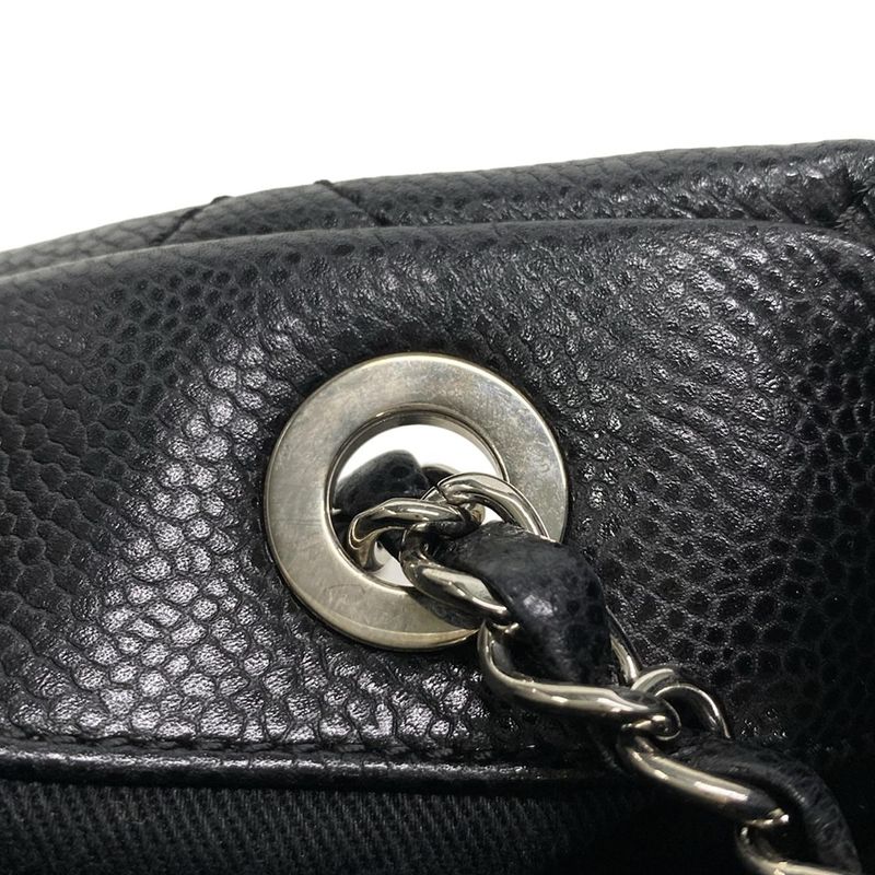 Chanel Tote Bag Matelasse Black Silver Hardware / Chain Shoulder