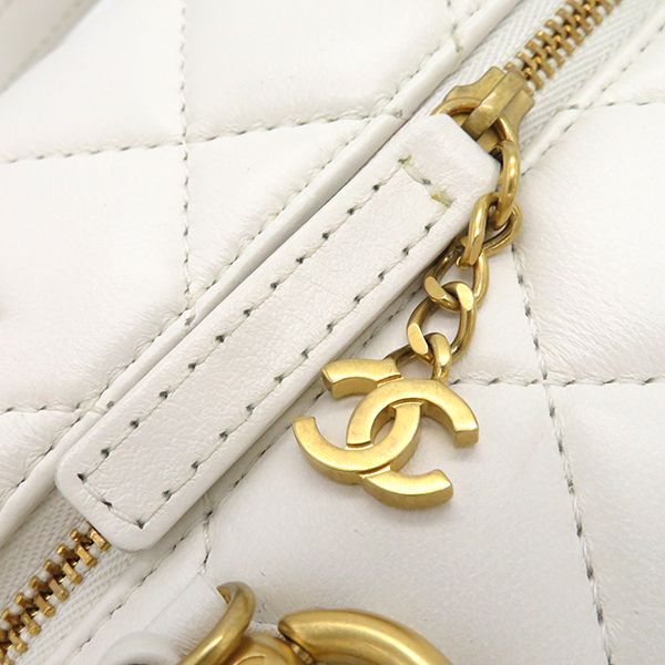 Chanel Shoulder Bag Mini Beauring Bag Lambskin White Gold Hardware Chain