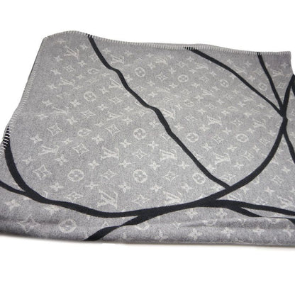 Louis Vuitton X NBA Kvelture Basket Coat Blanket