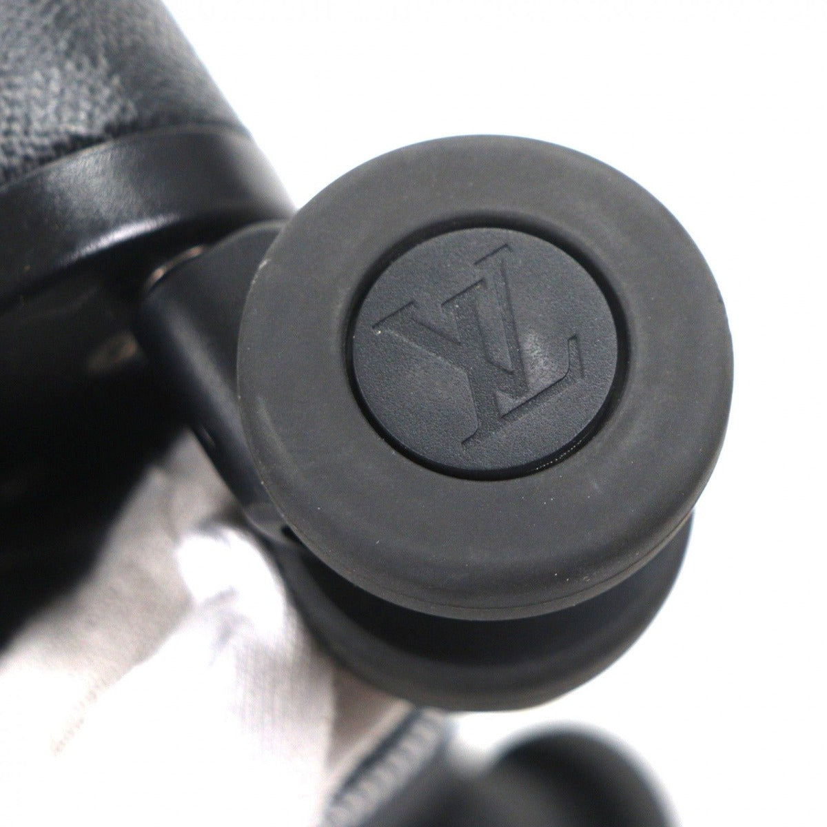 Louis Vuitton Damier Graphite Aluminum Can Tsa Equipped with Lock — view 10