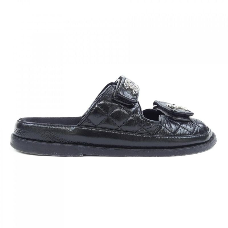 Chanel Size 38 Black Sandals