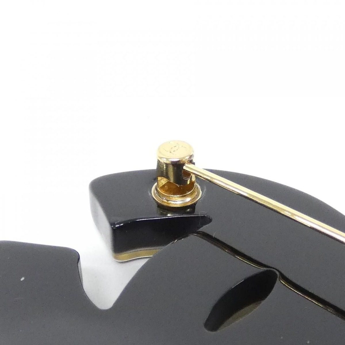 Chanel Brooch Yellow — view 6