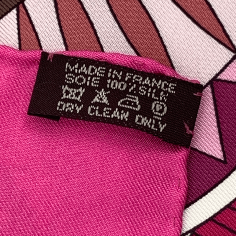 Hermes Carre 90 LA VIE DU Grand NORD Arctic Life Pink Scarf Silk