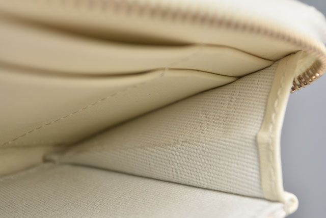 Unused Chanel Wallet Round Zipper Medium Matelasse Caviar Skin