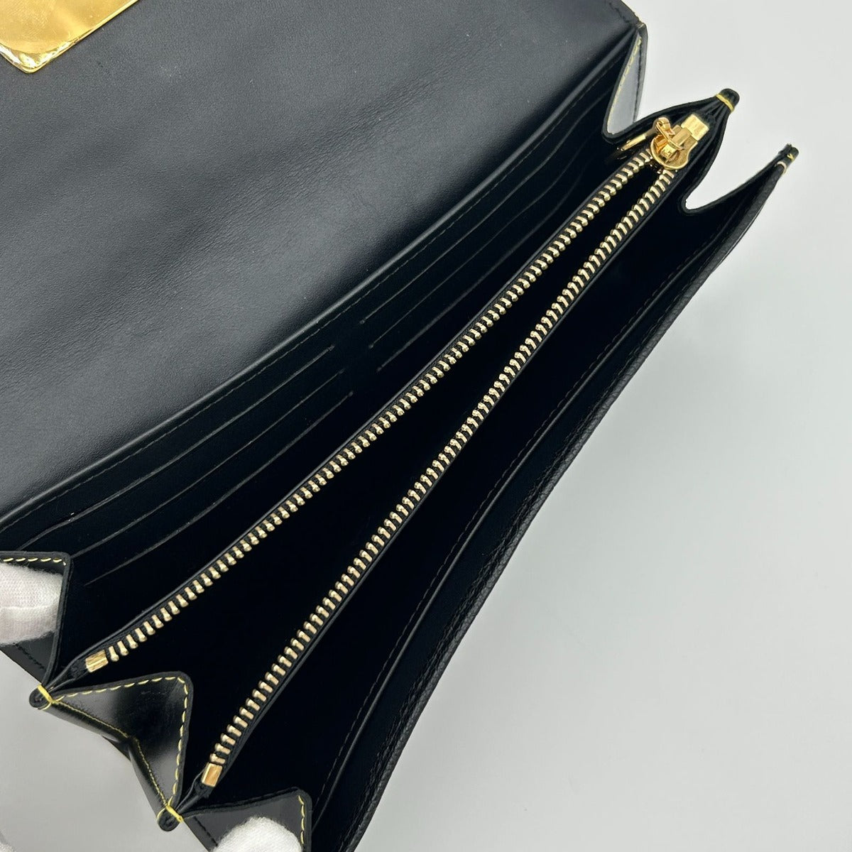 Louis Vuitton Suhali Portefeuille le Favori Wallet Fold Noir Black — view 11
