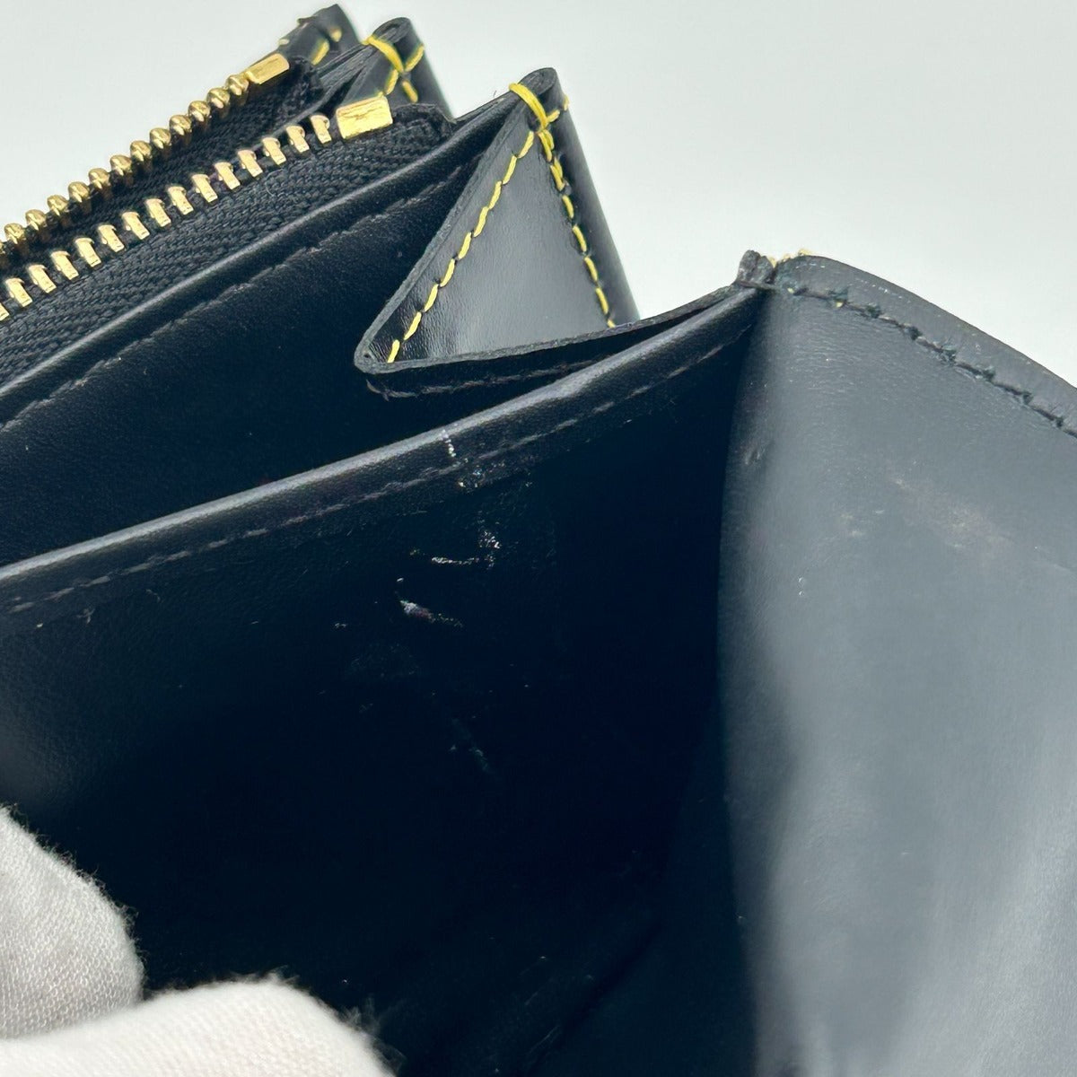 Louis Vuitton Suhali Portefeuille le Favori Wallet Fold Noir Black — view 13
