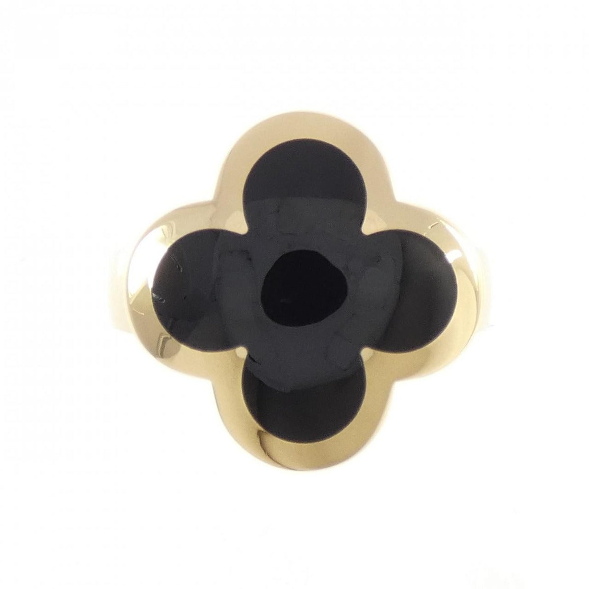 Van Cleef & Arpels Pure Alhambra Ring — view 2