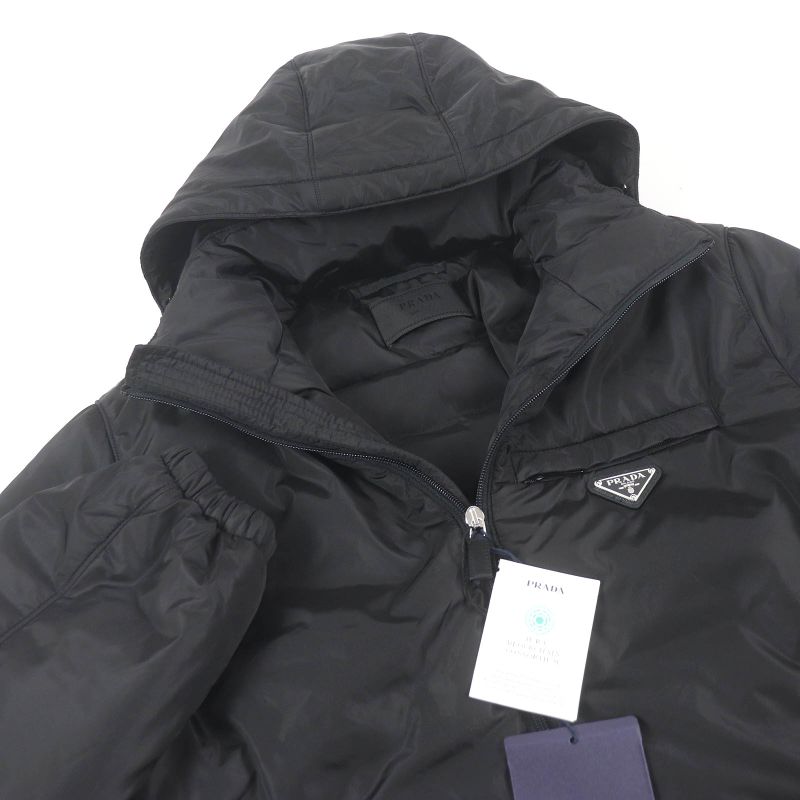 Prada 2024 Sgn955 Triangle Logo Re-nylon Puffer Jacket Down Jacket Black 50