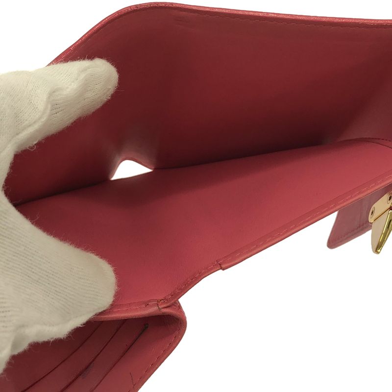 Louis Vuitton M9142f Vernis Portefeuille Koala Framboise Monogram Trifold