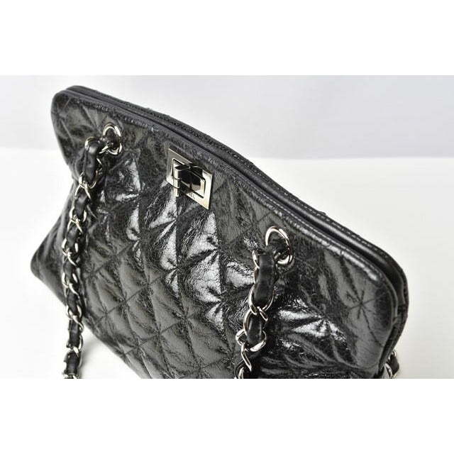 Chanel Tote Bag Chain Vintage Patent Leather Quilted Stitching Black — view 8