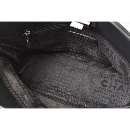 Chanel Tote Bag Chain Vintage Patent Leather Quilted Stitching Black — view 9