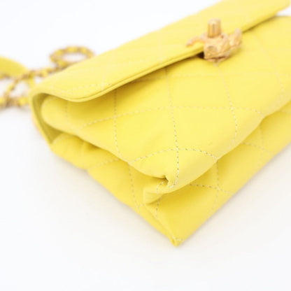 Chanel Shoulder Bag Quilted — view 7