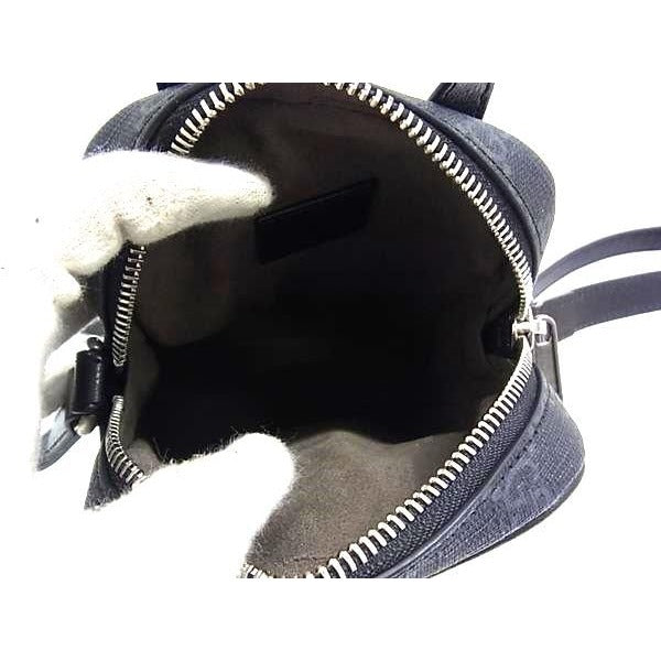 Gucci Interlocking G GG Pattern Leather Shoulder Bag — view 8