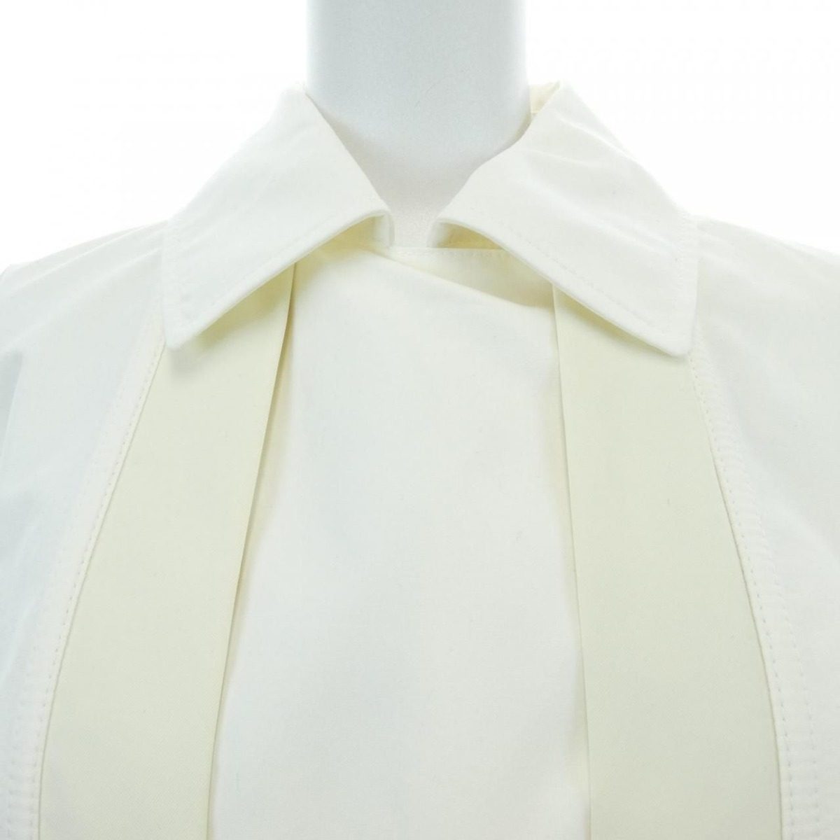 Hermes Coat Beige — view 6