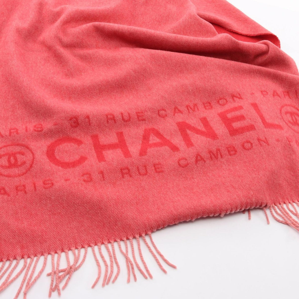 Chanel Shawl Cashmere Red — view 3