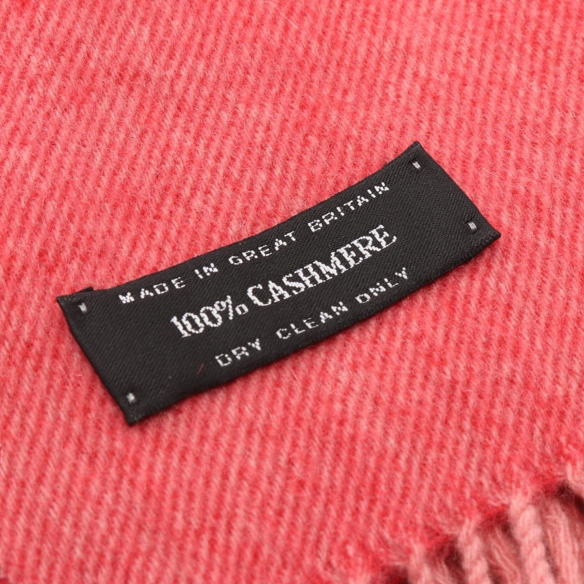 Chanel Shawl Cashmere Red — view 4