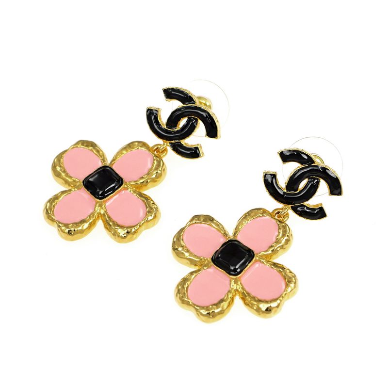 Chanel Flower Motif Earrings Pair Abc244 Pink Black Gold Color Accessori