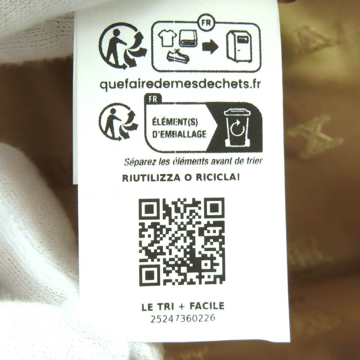 Max Mara Teddy Bear Camel Silk White Tag Logo Button Cape Poncho Brown SM — view 10