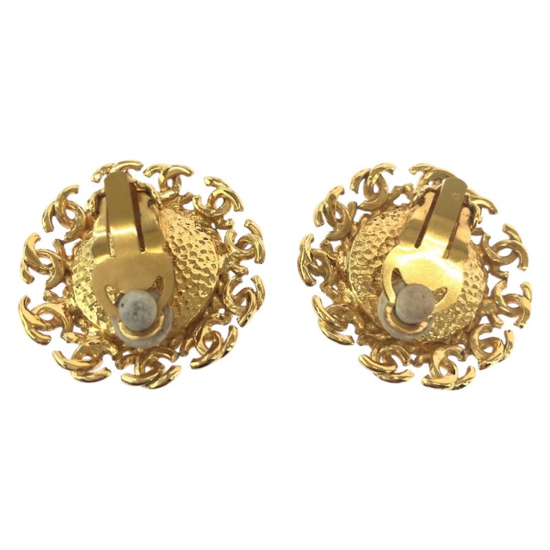 Chanel Vintage Coco Mark Gold Plated Earrings 95 A Engraved Ladies 504796